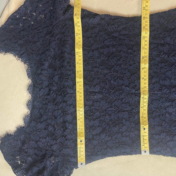 Diane von Furstenberg Zarita Scoop Dress Navy Lace size 8 - Picture 12 of 16